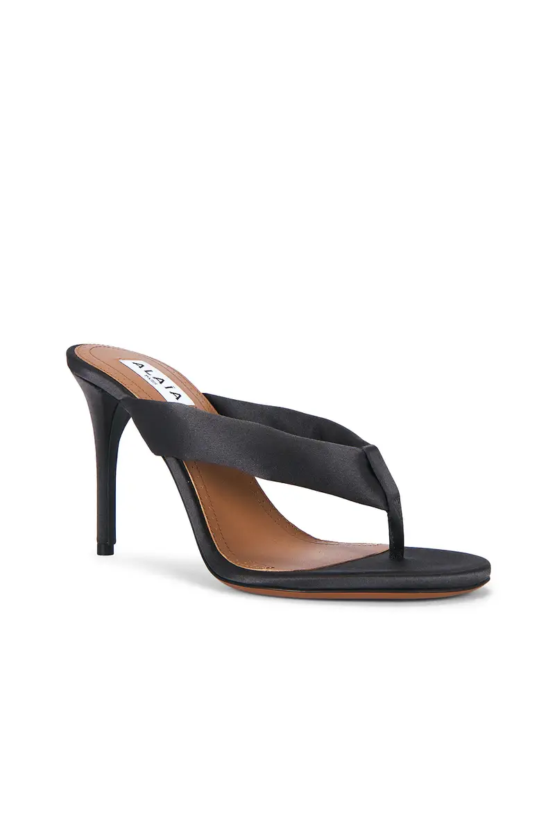 Alaïa ALAΪA Padded Sandal | Thumbnail 2 Alaïa ALAΪA Padded Sandal | Thumbnail 2