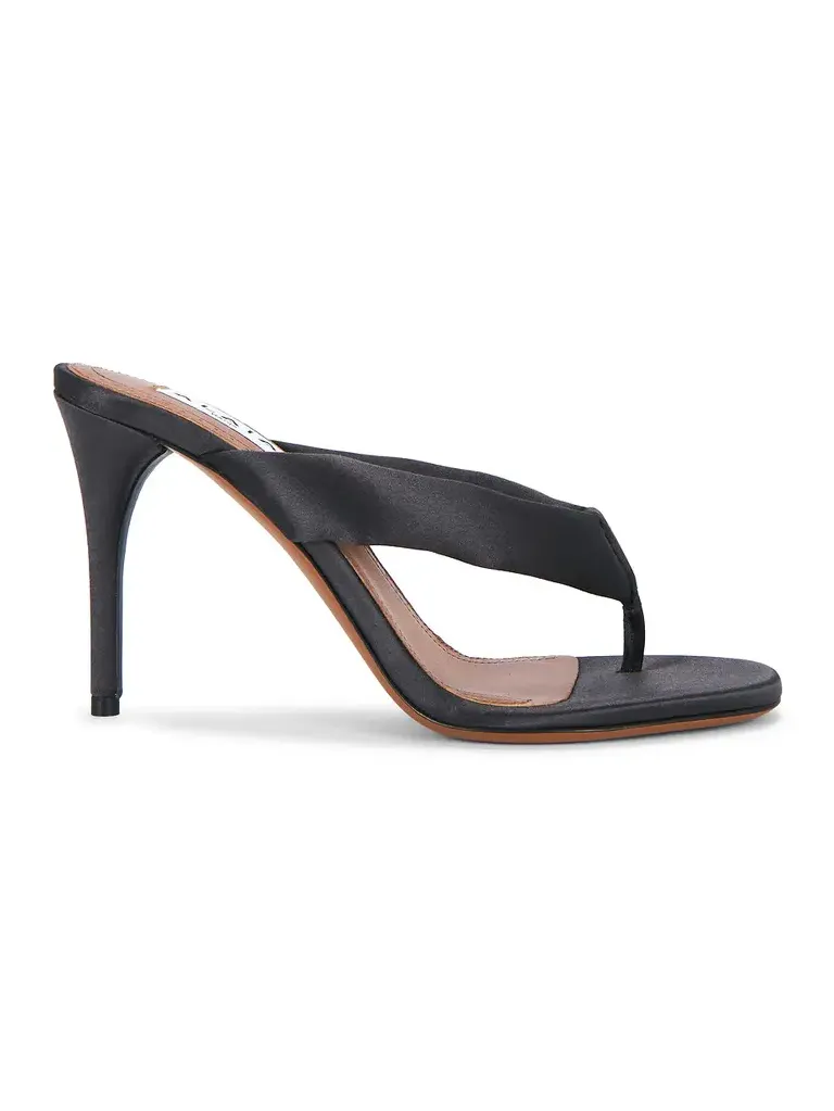 ALAΪA Padded Sandal