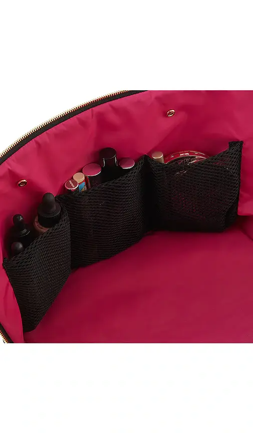 KUSSHI The Traveler Bag | Thumbnail 2 KUSSHI The Traveler Bag | Thumbnail 2