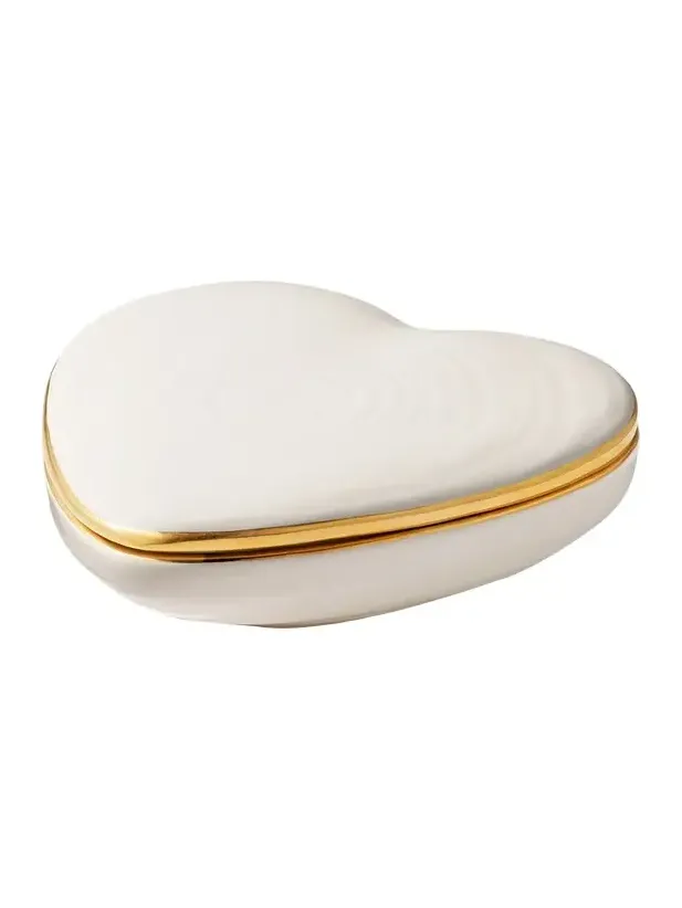 AERIN Cream Heart Box
