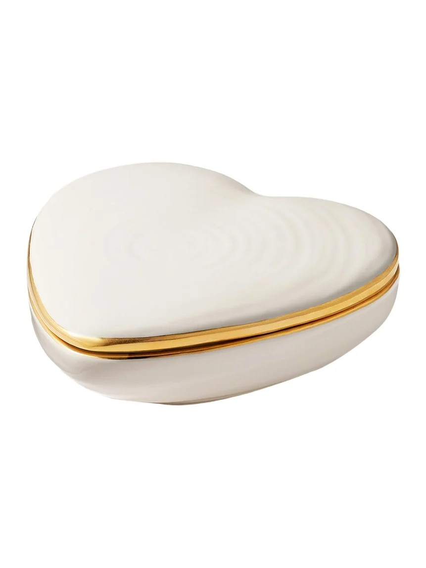 AERIN Cream Heart Box