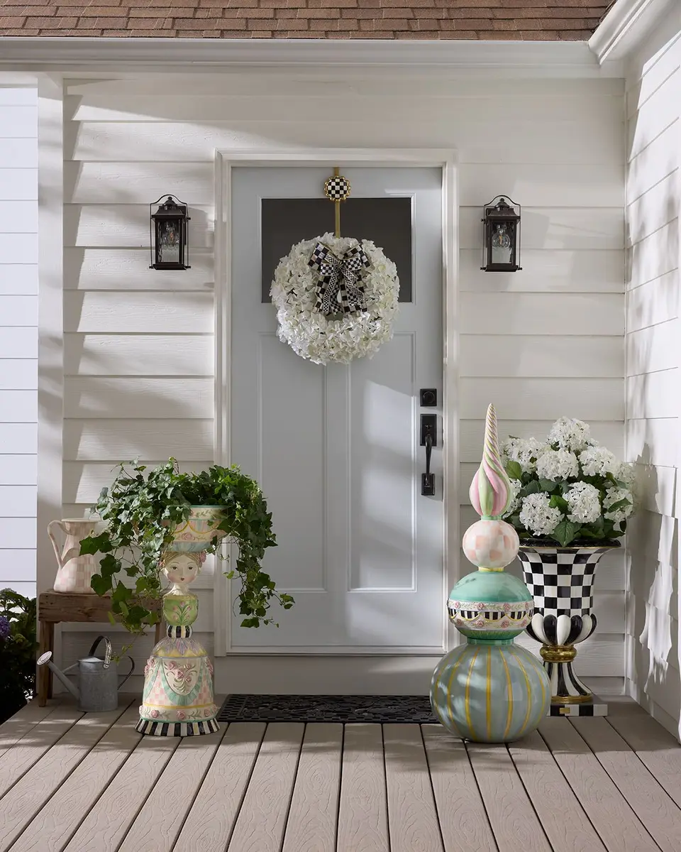 MacKenzie-Childs Courtly Check Pedestal Urn | Thumbnail 8