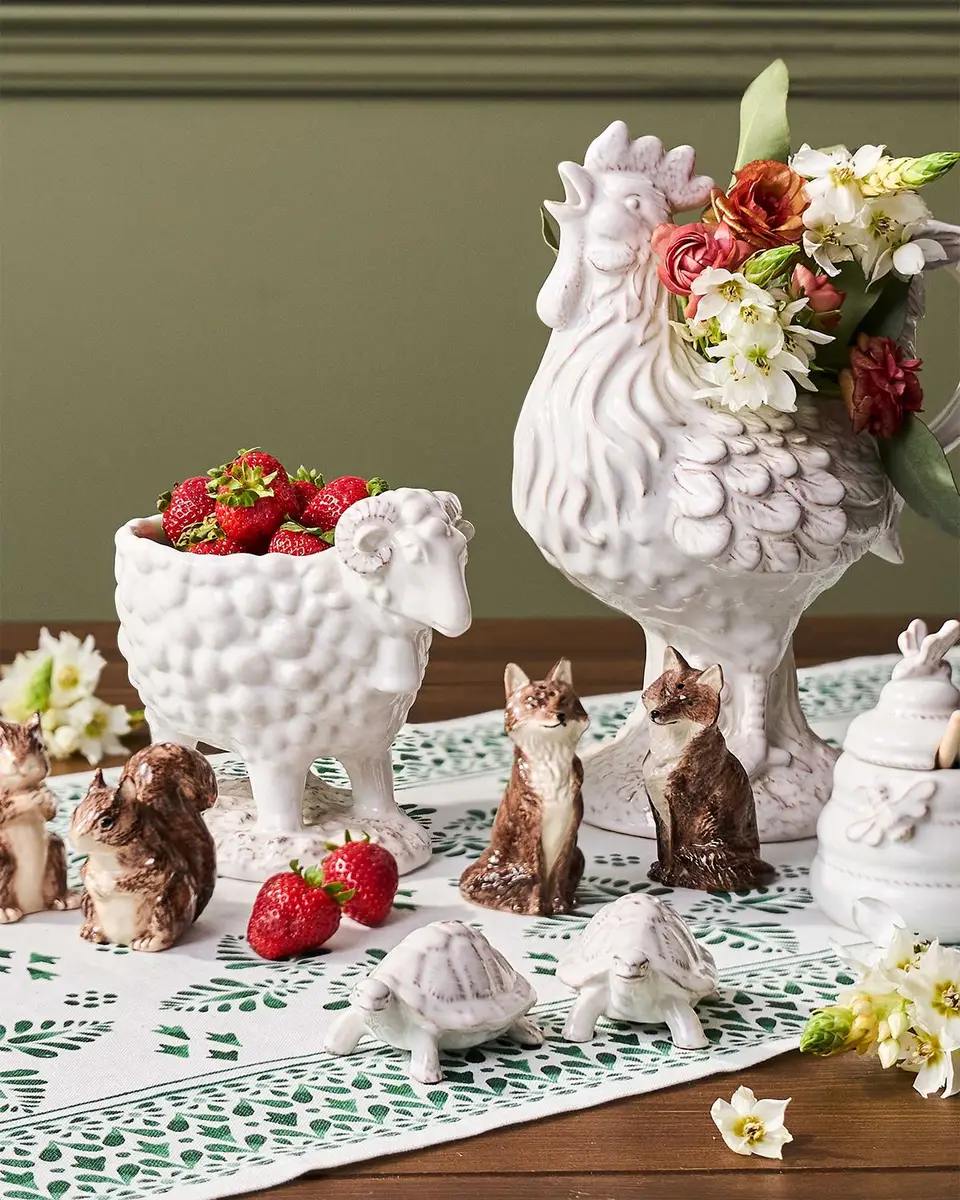 Juliska Clever Creatures Louis and Marie Fox Salt and Pepper Shakers | Thumbnail 6