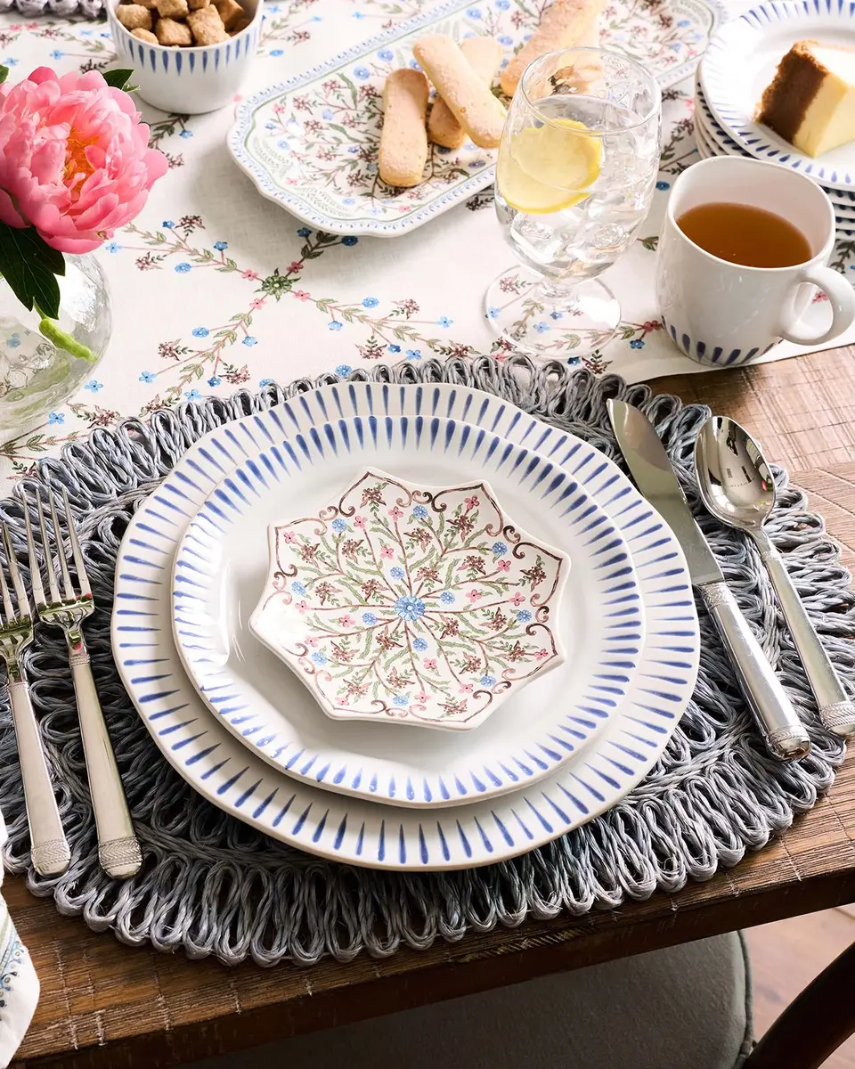 Juliska Sitio Stripe Delft Blue 16-Piece Dinnerware Set | Thumbnail 2