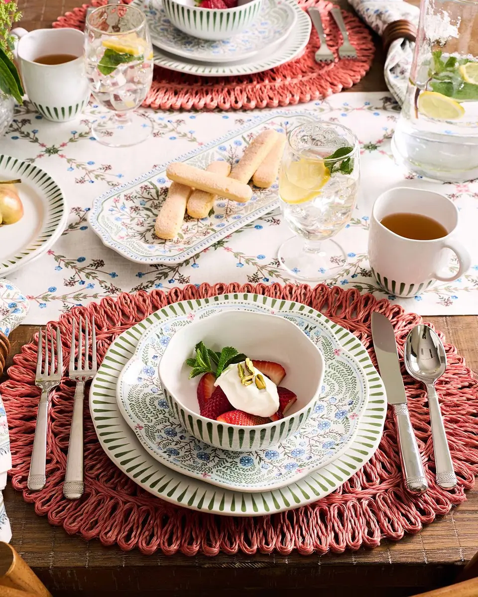 Juliska Sitio Stripe Basil 16-Piece Dinnerware Set | Thumbnail 2