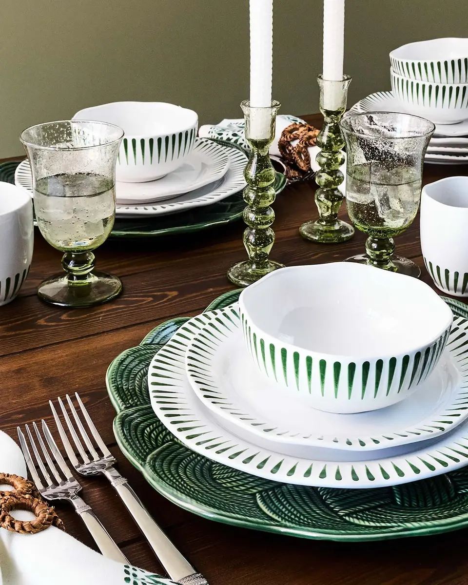 Juliska Sitio Stripe Basil 16-Piece Dinnerware Set | Thumbnail 5