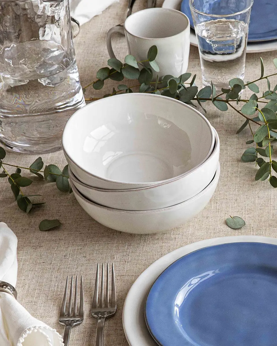 Juliska Puro Coupe 16-Piece Dinnerware Set | Thumbnail 3