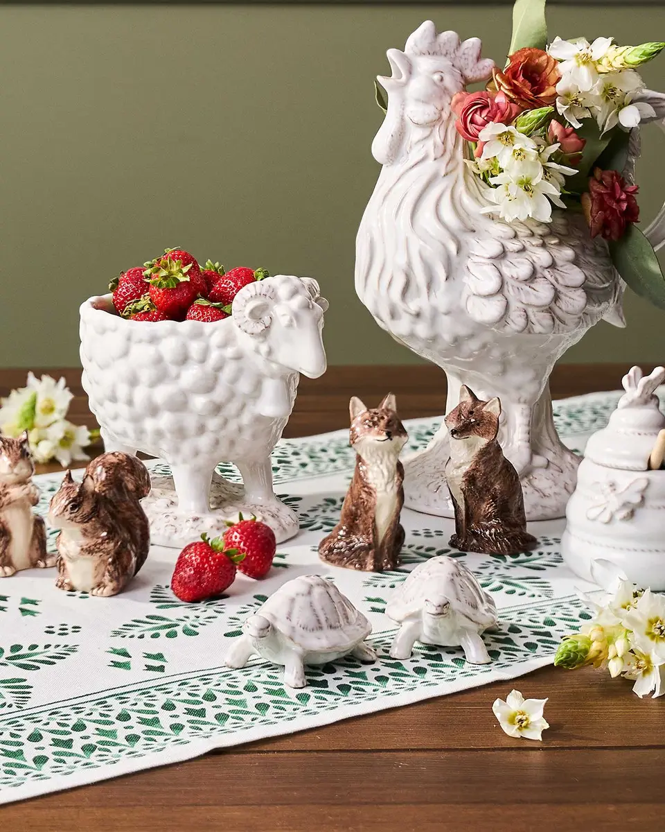Juliska Clever Creatures Squirrel Zelda and Scott Salt & Pepper Set | Thumbnail 6