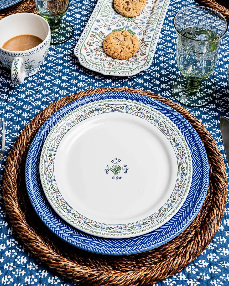Juliska Rustic Rope Charger Plates, Set of 4 | Thumbnail 3 Juliska Rustic Rope Charger Plates, Set of 4 | Thumbnail 3