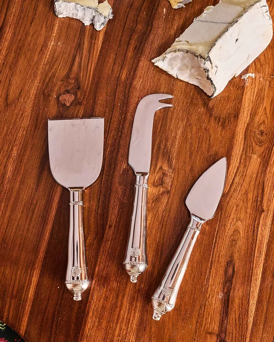 Juliska Berry & Thread 3-Piece Cheese Knife Assorted Set | Thumbnail 3 Juliska Berry & Thread 3-Piece Cheese Knife Assorted Set | Thumbnail 3