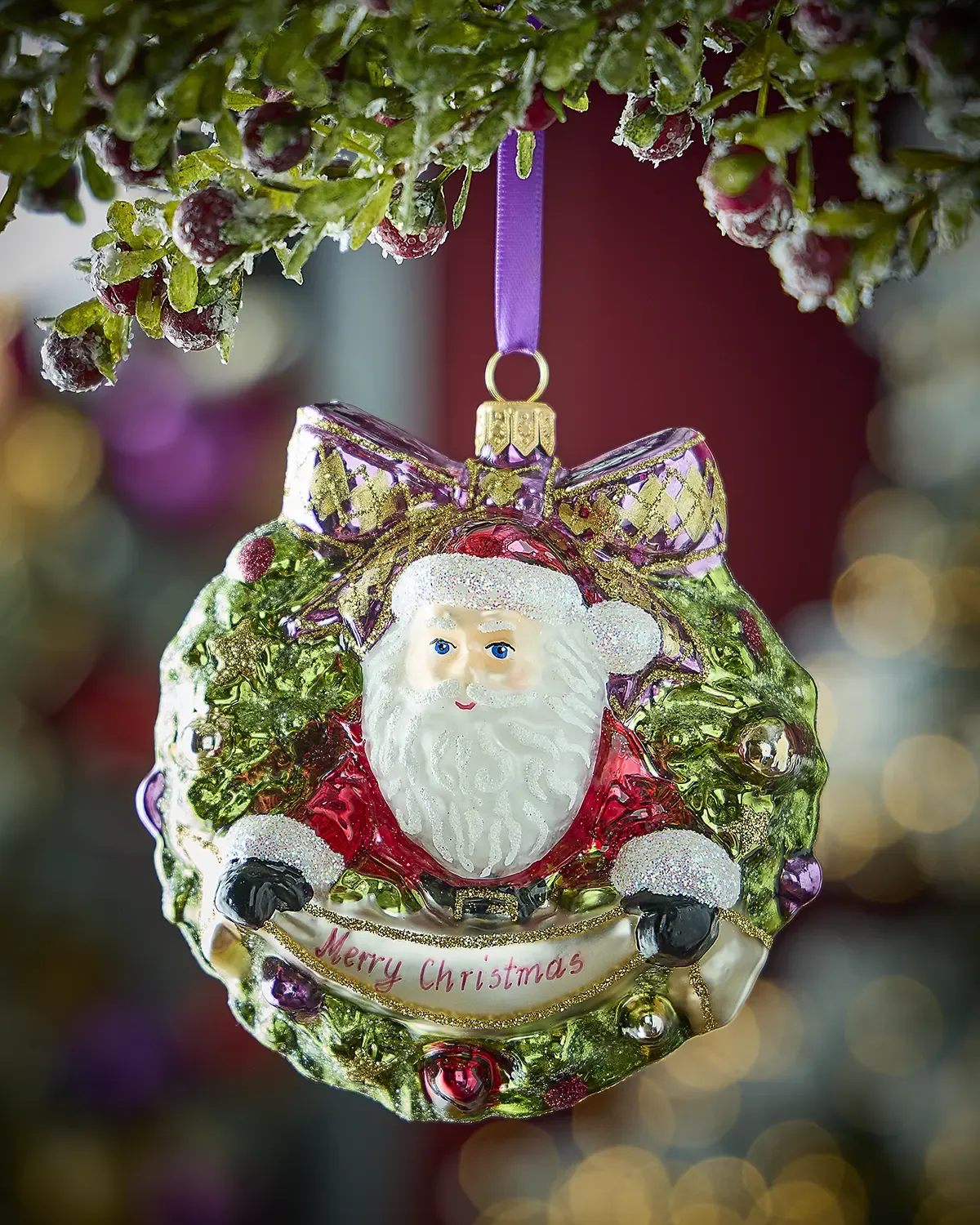 Exclusive Wreath with Santa Christmas Ornament