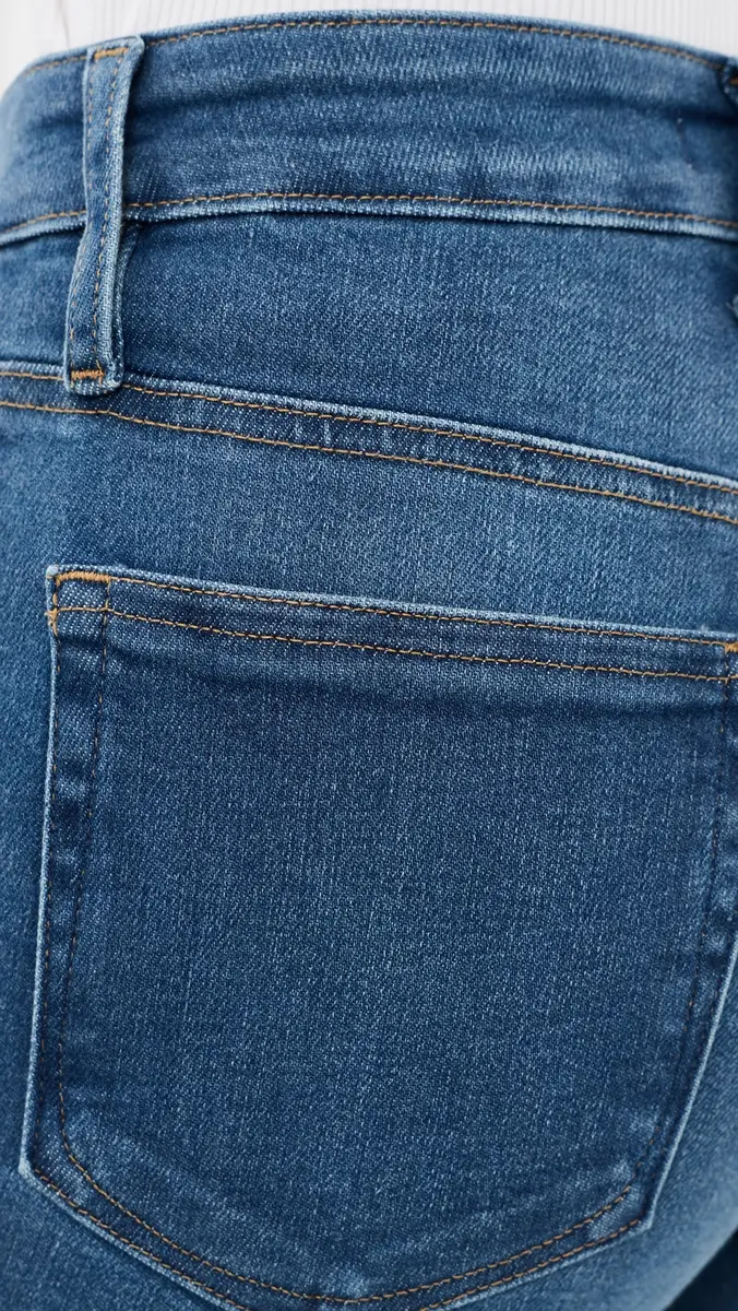 GOOD AMERICAN Soft Tech Good Legs Straight Jeans | Thumbnail 6 GOOD AMERICAN Soft Tech Good Legs Straight Jeans | Thumbnail 6