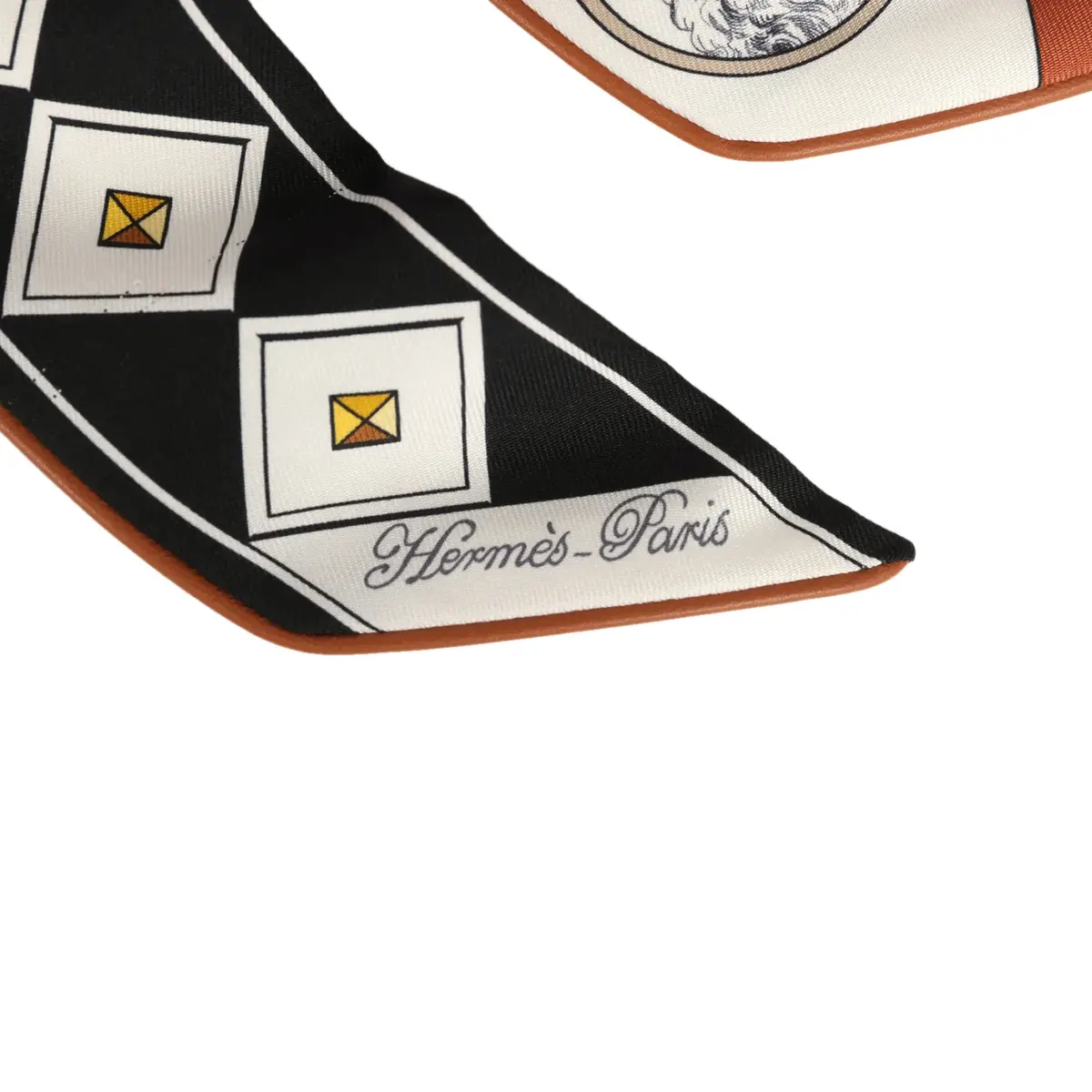 HERMÈS Hermes "Colliers et Chiens Forever" Black, Blanc, Caramel Leather Trim Silk | Thumbnail 3 HERMÈS Hermes "Colliers et Chiens Forever" Black, Blanc, Caramel Leather Trim Silk | Thumbnail 3
