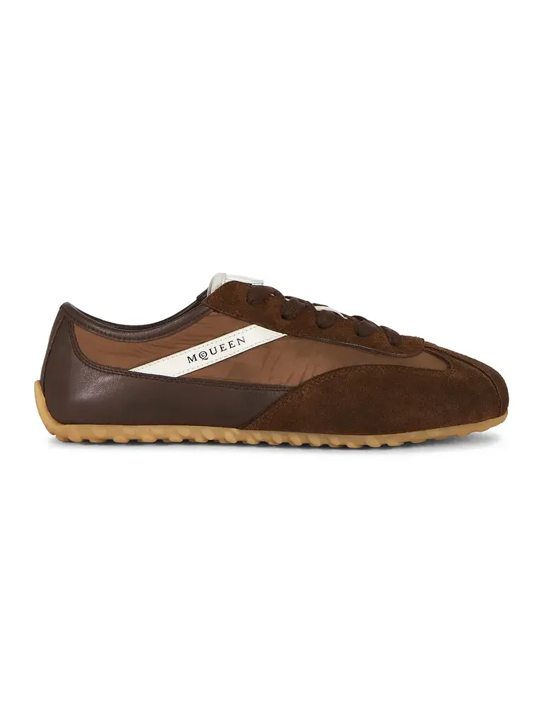 Sneaker Sneaker