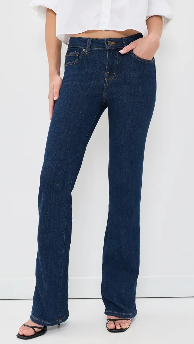 GOOD AMERICAN Good Low Rise Bootcut Jeans | Thumbnail 2 GOOD AMERICAN Good Low Rise Bootcut Jeans | Thumbnail 2