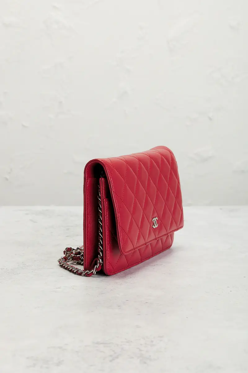 Chanel Chanel Lambskin Classic Wallet On Chain | Thumbnail 4 Chanel Chanel Lambskin Classic Wallet On Chain | Thumbnail 4