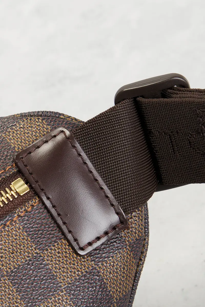 louis vuitton Louis Vuitton Damier Ebene Melville Bum Bag | Thumbnail 8