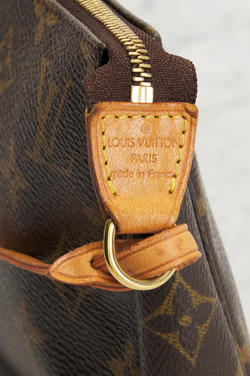 Louis Vuitton Monogram Pochette Accessoires Shoulder Bag | Thumbnail 6