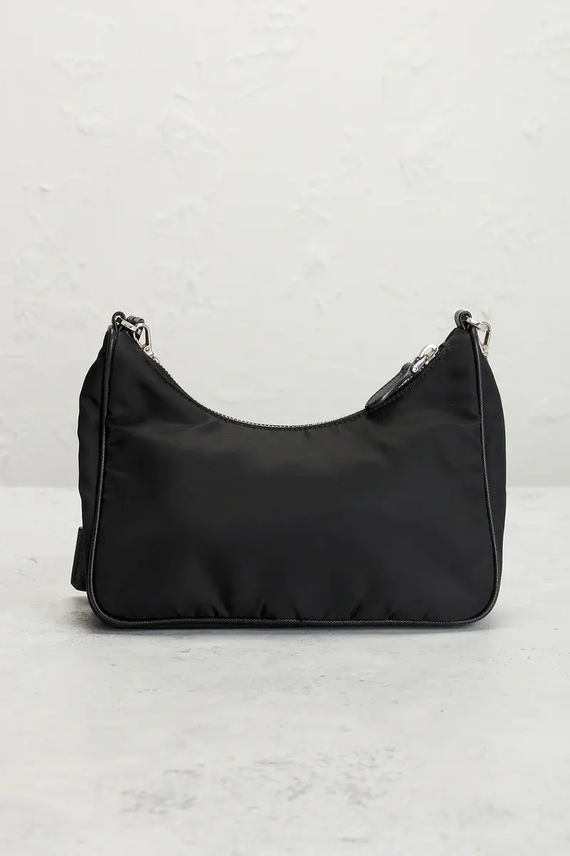 Prada Re-Edition 2005 Re-Nylon Shoulder Bag | Thumbnail 3 Prada Re-Edition 2005 Re-Nylon Shoulder Bag | Thumbnail 3
