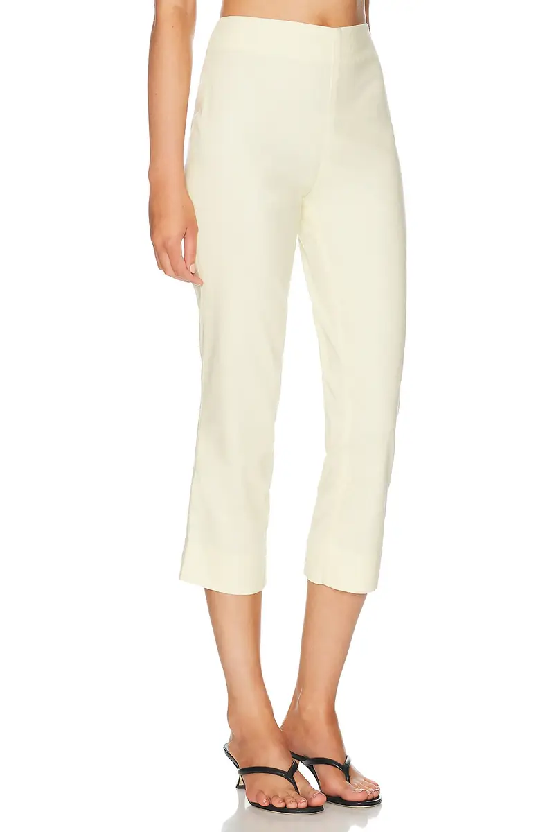 L'Academie Marcela Pant | Thumbnail 2
