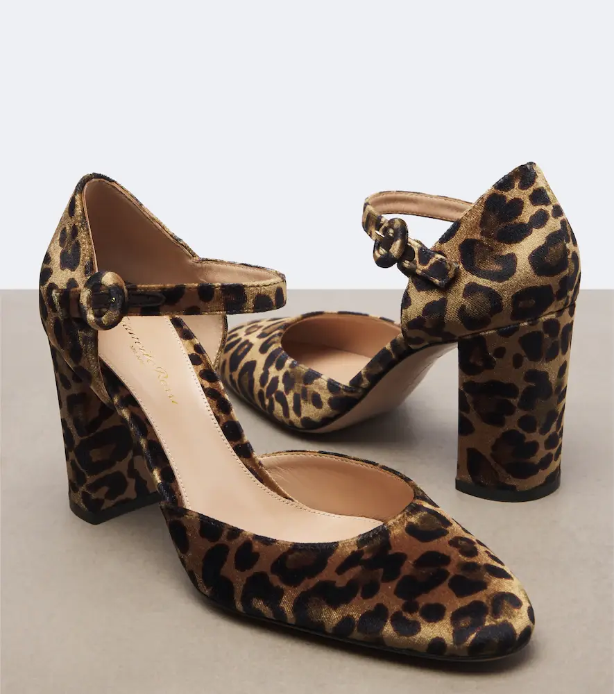 Gianvito Rossi Leopard-print velvet pumps | Thumbnail 4