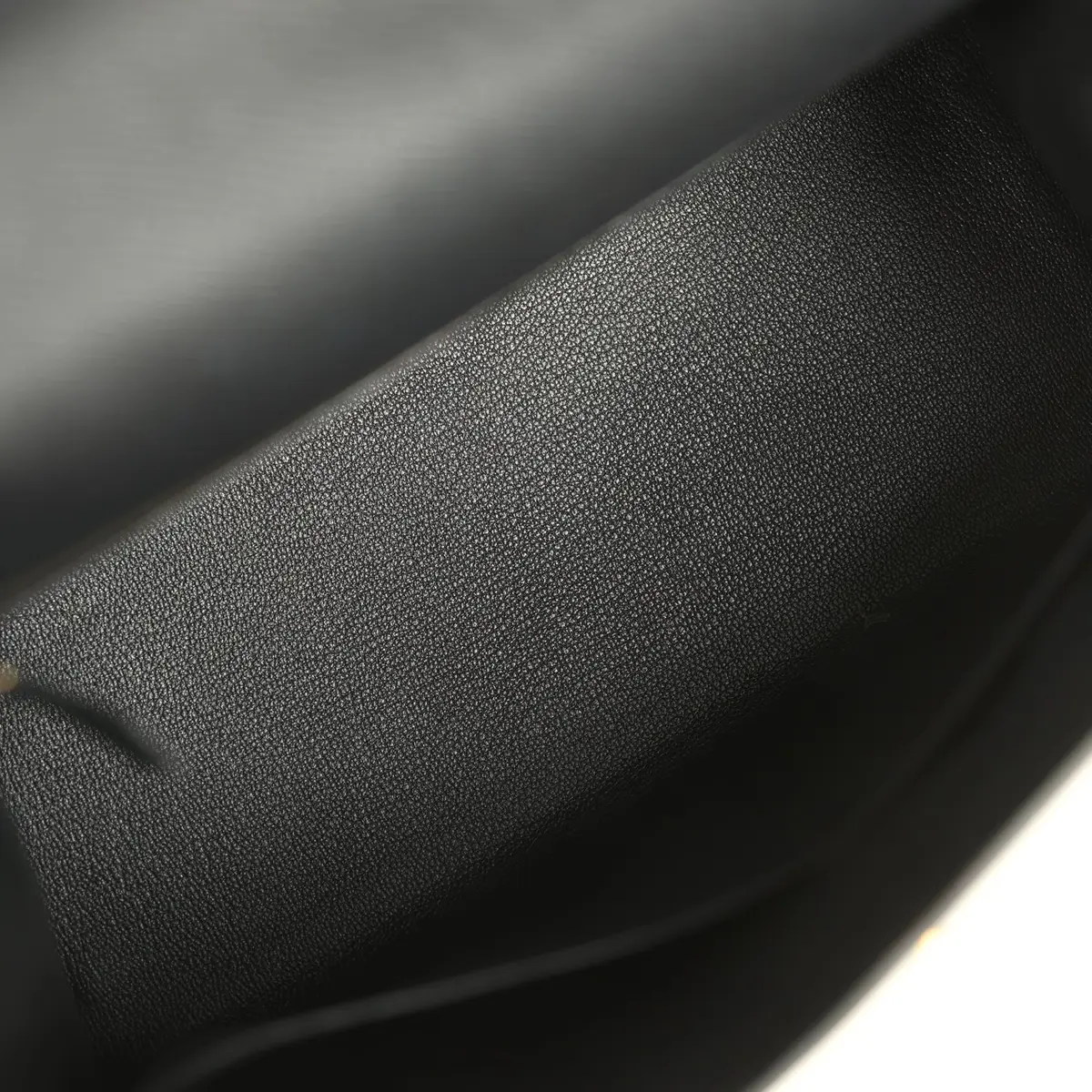 HERMÈS Hermes Kelly Sellier 28 Black Epsom Gold Hardware | Thumbnail 8 HERMÈS Hermes Kelly Sellier 28 Black Epsom Gold Hardware | Thumbnail 8