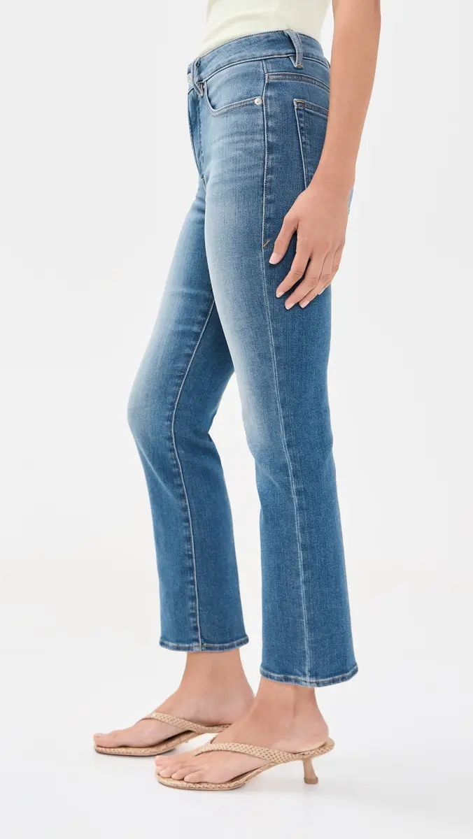 GOOD AMERICAN Soft Tech Good Legs Straight Jeans | Thumbnail 4 GOOD AMERICAN Soft Tech Good Legs Straight Jeans | Thumbnail 4