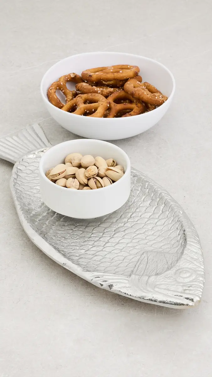 The Favorites Aluminum Fish Platter N/A | Thumbnail 3