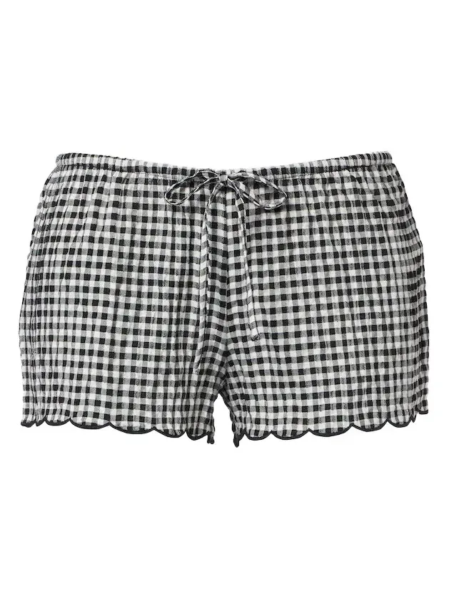 Gingham scalloped shorts Gingham scalloped shorts