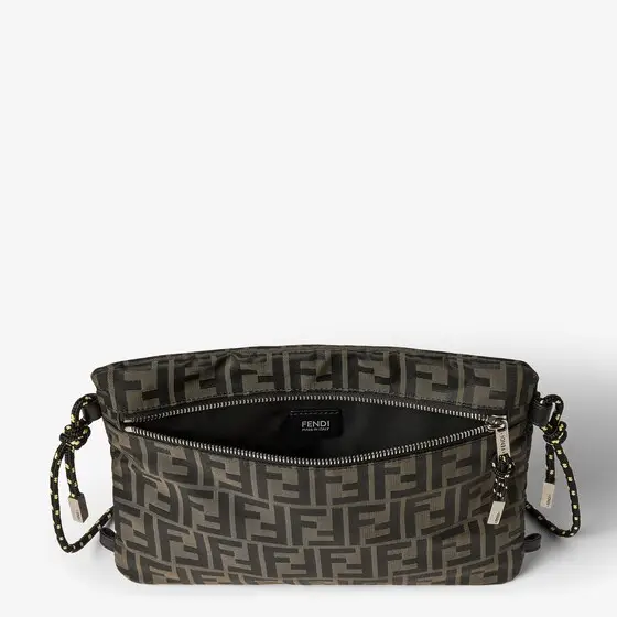 Fendi FF Light Pouch Medium | Thumbnail 3 Fendi FF Light Pouch Medium | Thumbnail 3