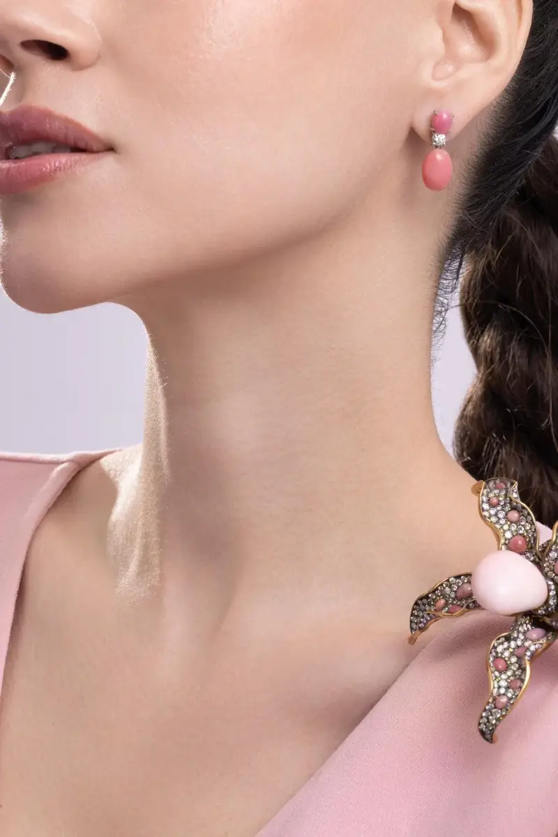 CICADA Diamond Pink Conch Drop Earrings | Thumbnail 3 CICADA Diamond Pink Conch Drop Earrings | Thumbnail 3