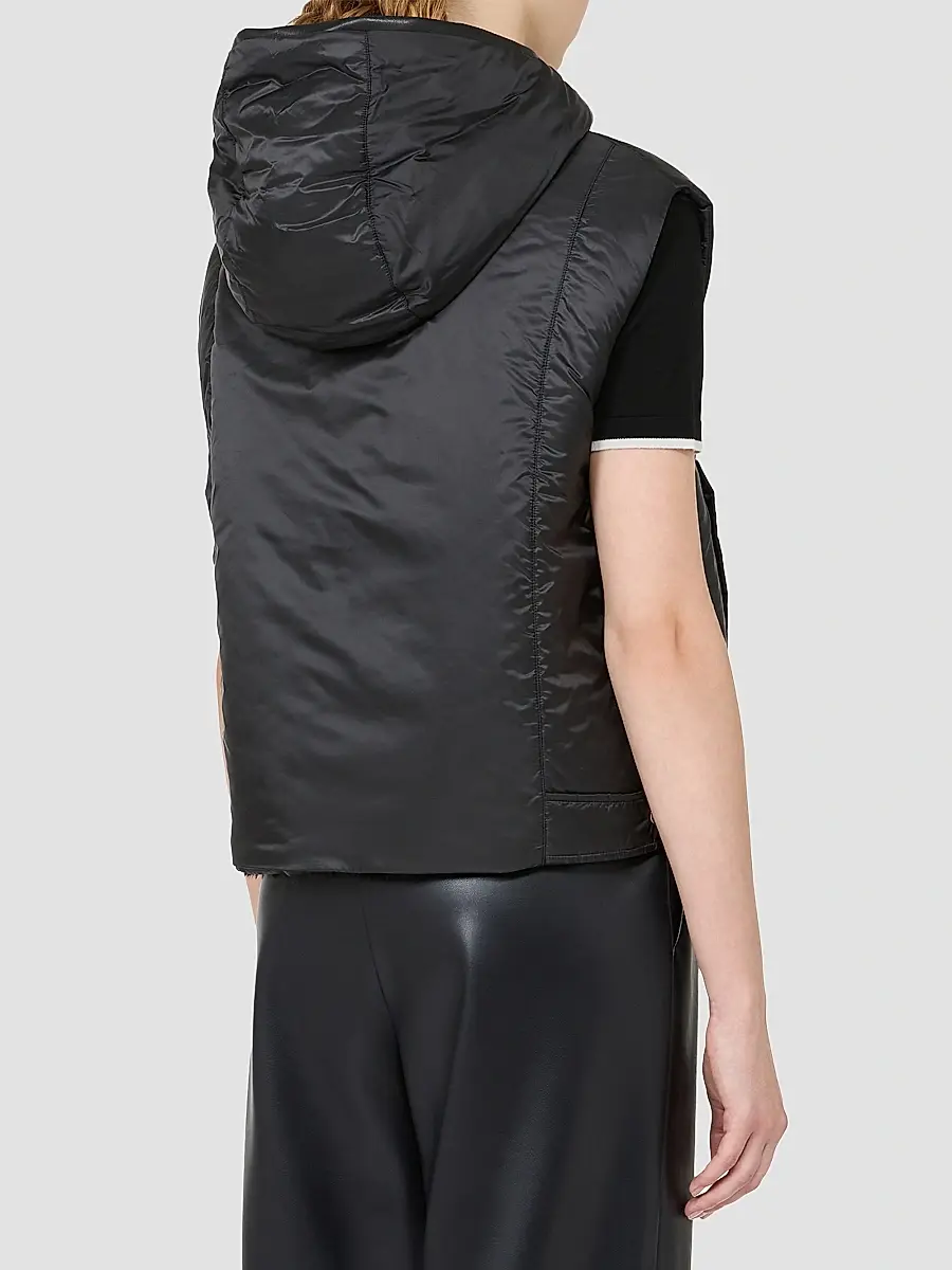 Max Mara Women's Reversible Gilet in Water Repellent Plain Weave Fabric | Thumbnail 4 Max Mara Women's Reversible Gilet in Water Repellent Plain Weave Fabric | Thumbnail 4
