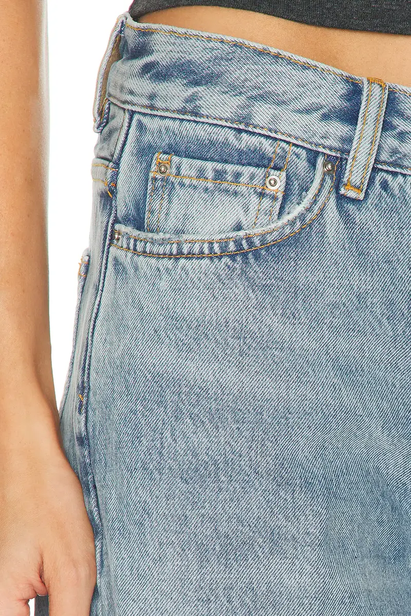 TOTEME Denim Board Short | Thumbnail 6