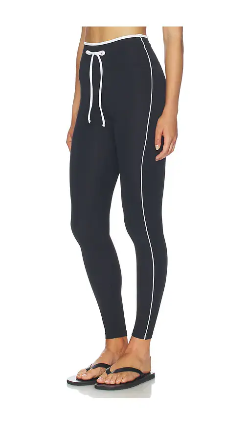 YEAR OF OURS Sport Sprint Legging | Image 1 YEAR OF OURS Sport Sprint Legging | Image 1