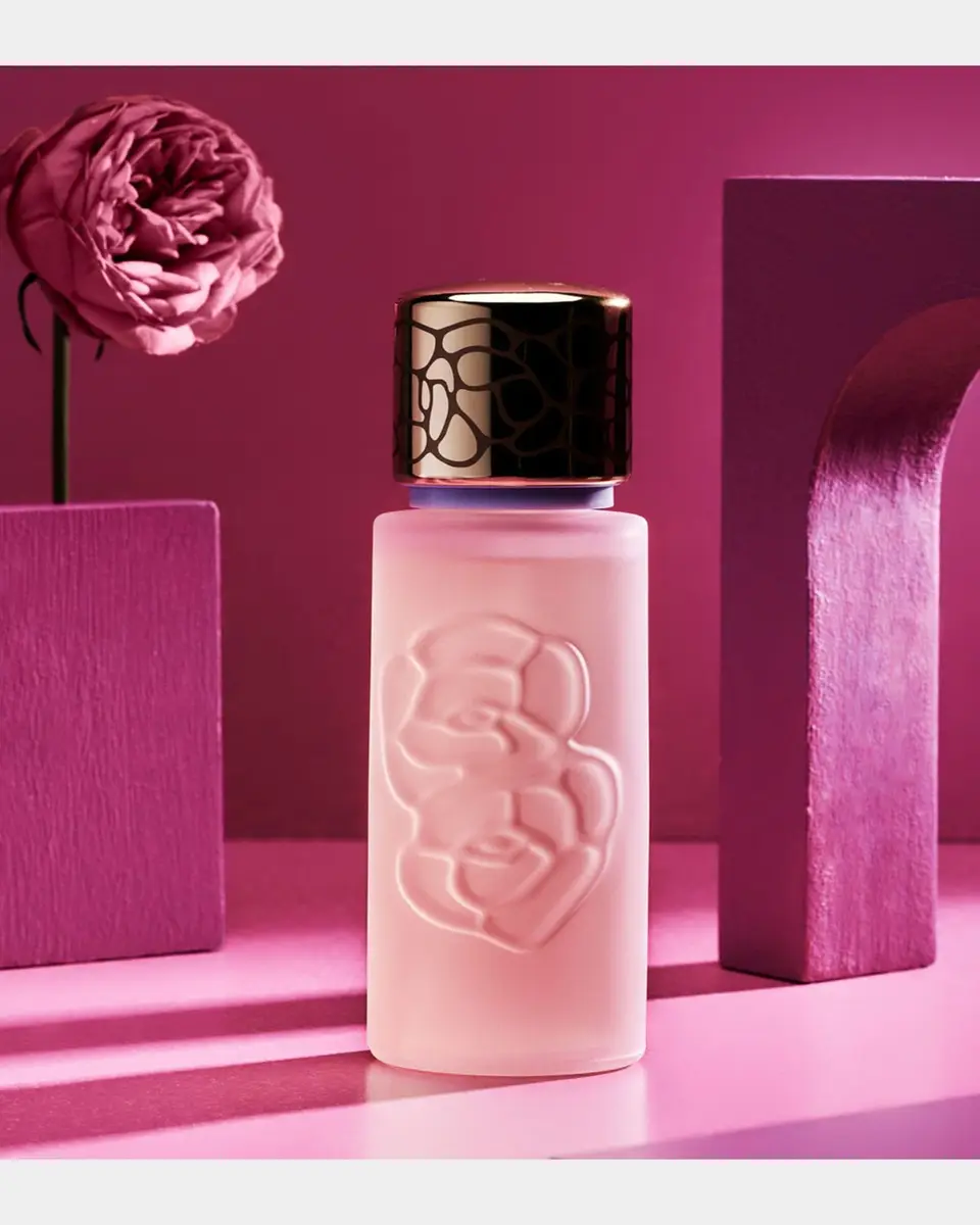 Houbigant Paris Quelques Fleurs Royale Eau de Parfum | Thumbnail 3 Houbigant Paris Quelques Fleurs Royale Eau de Parfum | Thumbnail 3