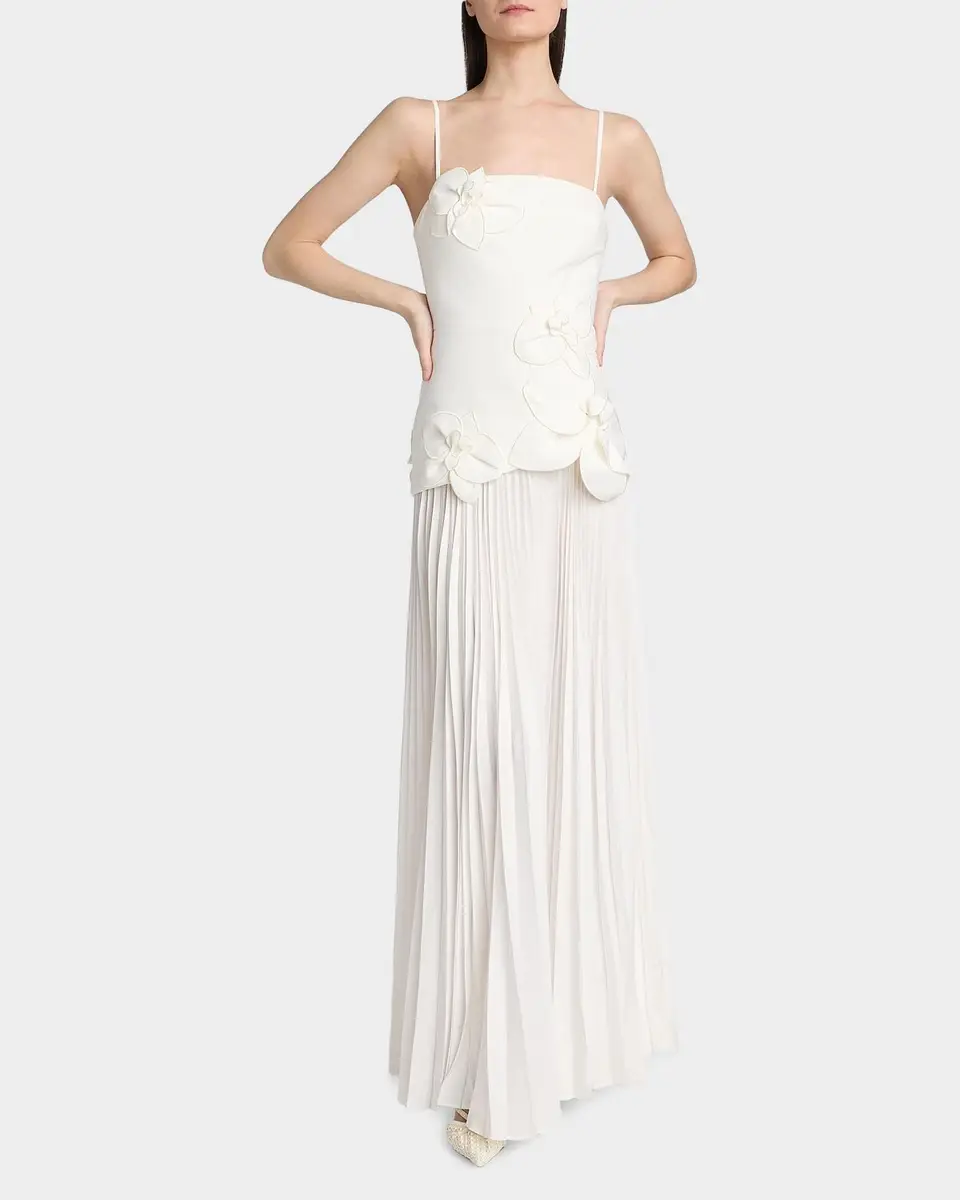 ACLER Forever Young Avision Floral Appliqué Pleated Maxi Dress | Thumbnail 4