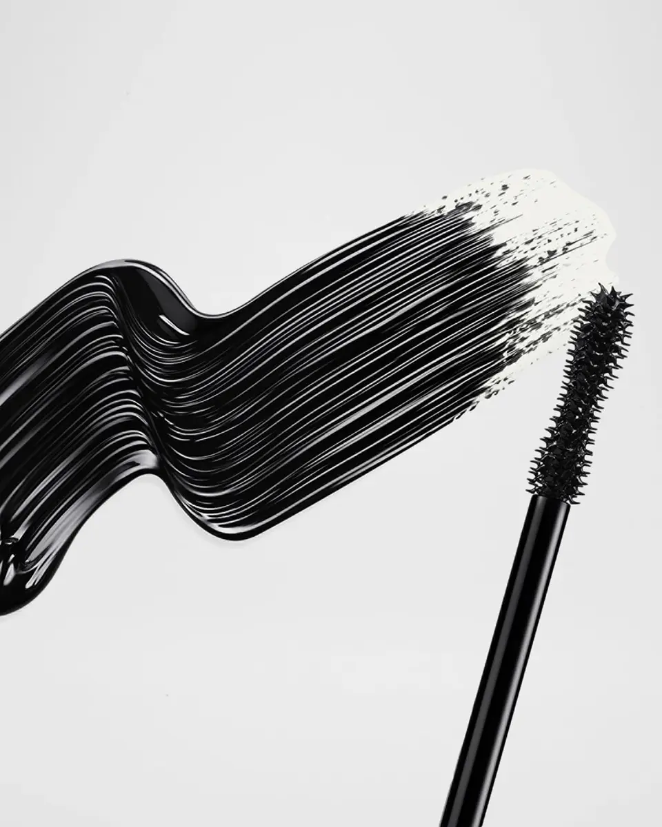 Dior The Eye Essentials Set with Overvolume Mascara | Thumbnail 2