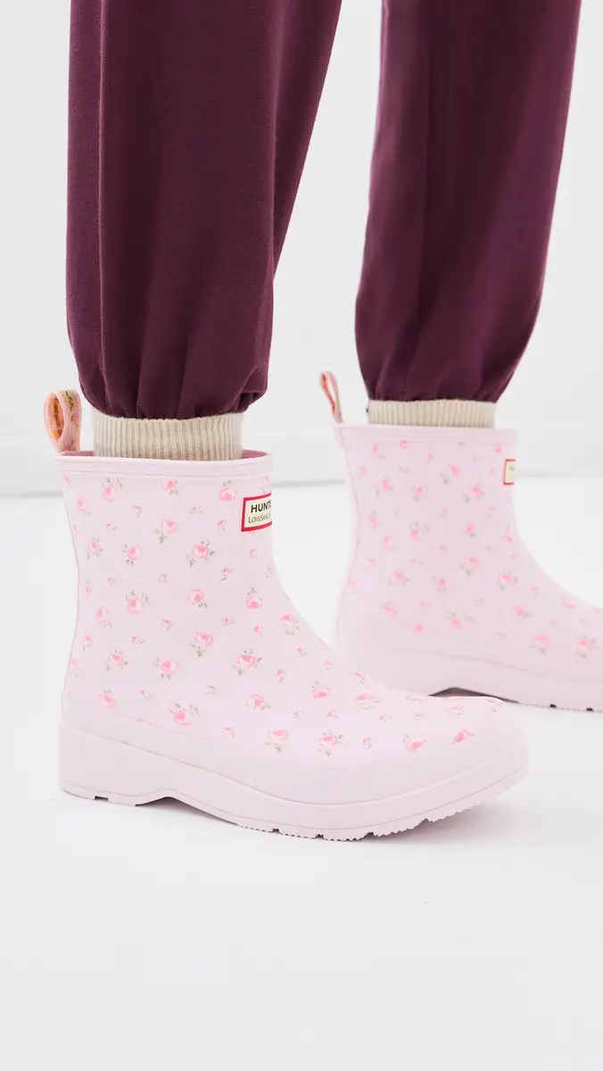 Hunter Boots Hunter x Loveshackfancy Play Short Rain Boots | Thumbnail 3 Hunter Boots Hunter x Loveshackfancy Play Short Rain Boots | Thumbnail 3