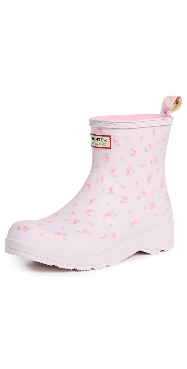 Hunter Boots Hunter x Loveshackfancy Play Short Rain Boots Light Pink 682 7 | Image 1 Hunter Boots Hunter x Loveshackfancy Play Short Rain Boots Light Pink 682 7 | Image 1