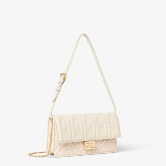 Fendi Tube Wallet on Chain | Thumbnail 2 Fendi Tube Wallet on Chain | Thumbnail 2
