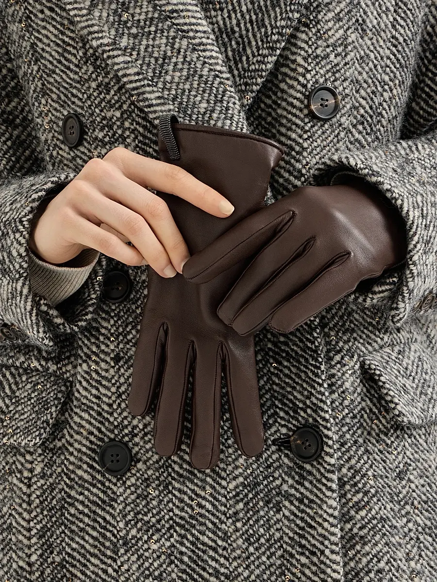Brunello Cucinelli Women's Nappa Leather Gloves with Monili - Chocolate | Thumbnail 2 Brunello Cucinelli Women's Nappa Leather Gloves with Monili - Chocolate | Thumbnail 2