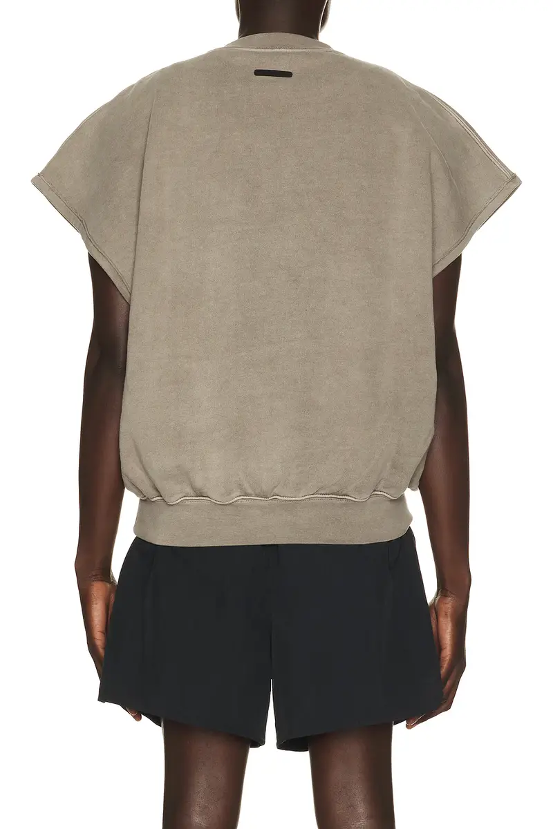Fear of God Essentials Relaxed Fleece Cutoff Sweatshirt | Thumbnail 2