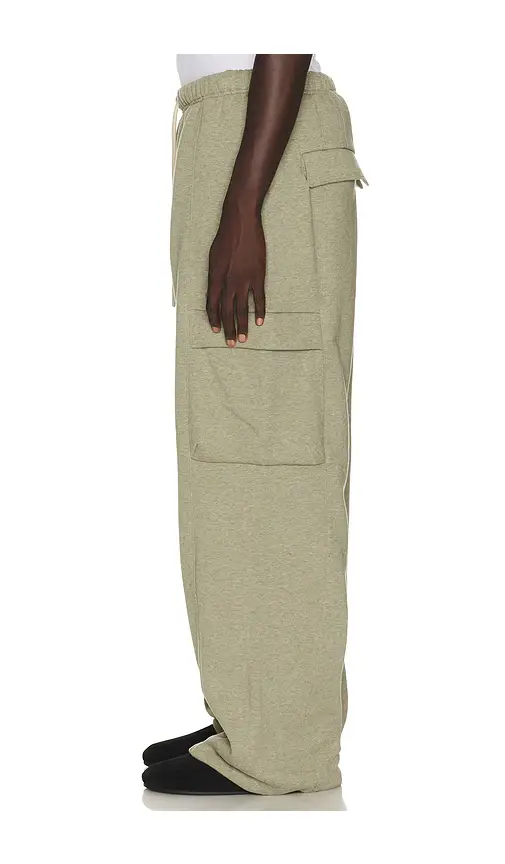 Fear of God Essentials Cargo Field Pant | Thumbnail 7 Fear of God Essentials Cargo Field Pant | Thumbnail 7