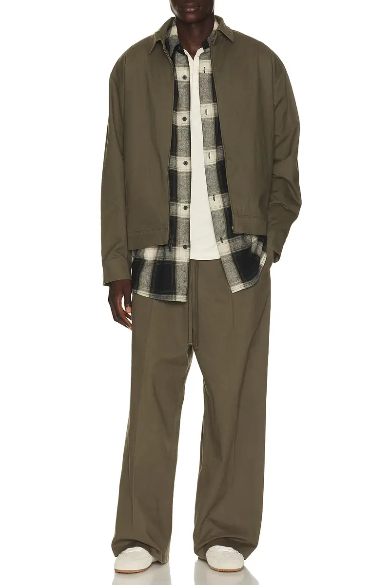 Fear of God Essentials Pleat Front Drawstring Pant | Thumbnail 4