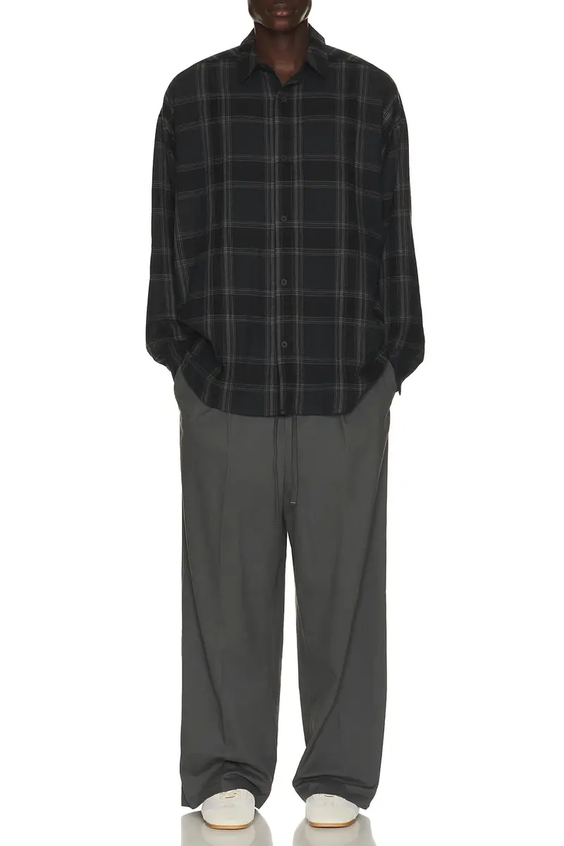 Fear of God Essentials Pleat Front Drawstring Pant | Thumbnail 4
