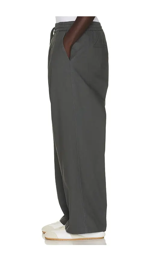 Fear of God Essentials Pleat Front Drawstring Pant | Thumbnail 7