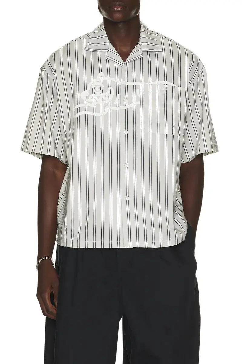Giant Short Sleeve Shirt Giant Short Sleeve Shirt
