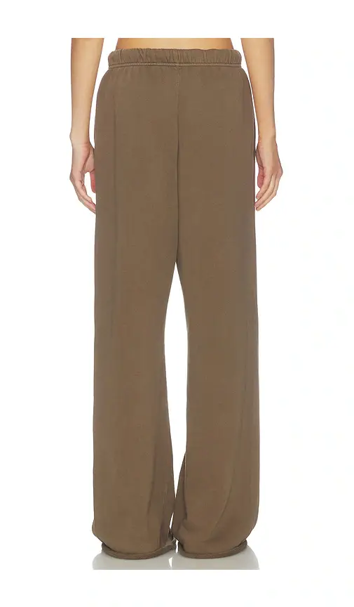 Fear of God Essentials Undone Cut Lounge Fit Sweatpant | Thumbnail 4 Fear of God Essentials Undone Cut Lounge Fit Sweatpant | Thumbnail 4