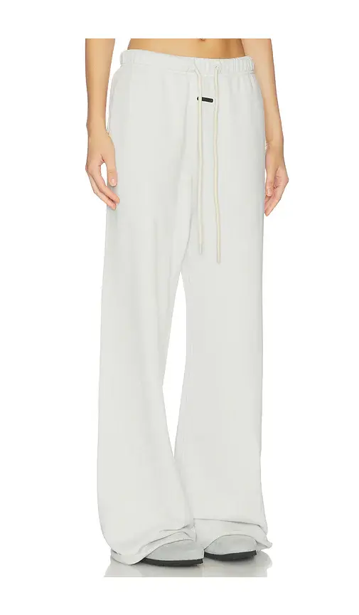 Fear of God Essentials Undone Cut Lounge Fit Sweatpant | Thumbnail 2 Fear of God Essentials Undone Cut Lounge Fit Sweatpant | Thumbnail 2
