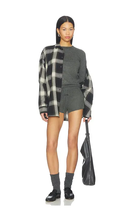 Fear of God Essentials Running Short | Thumbnail 5 Fear of God Essentials Running Short | Thumbnail 5